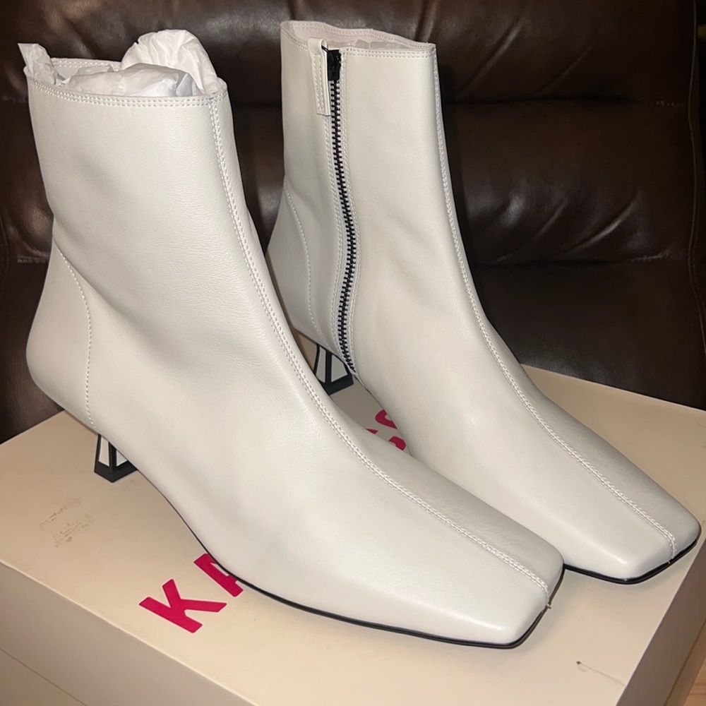 Kat Maconie White Leather Ankle Boots Size 10 US / 41 EU